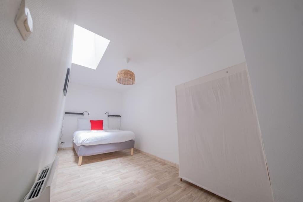 L'Ange Au Sourire Apartment Reims Exterior foto