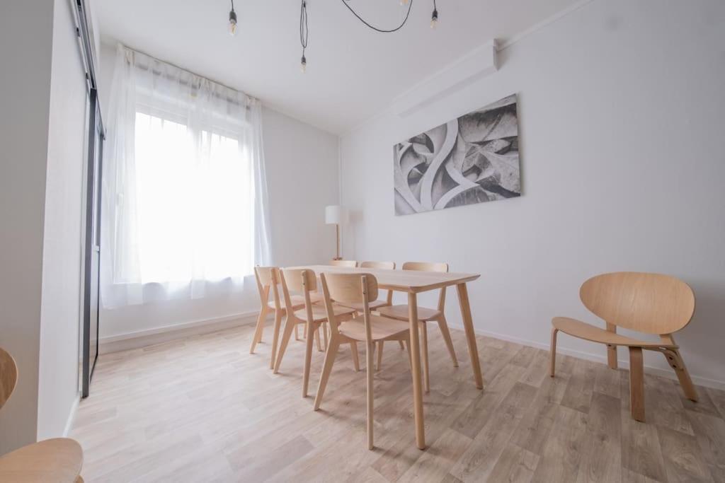 L'Ange Au Sourire Apartment Reims Exterior foto